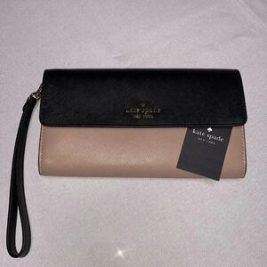 KATE SPADE ♠️ Wristlet Wallet, NWT.